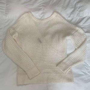 Abercrombie & Fitch soft white low back knit sweater